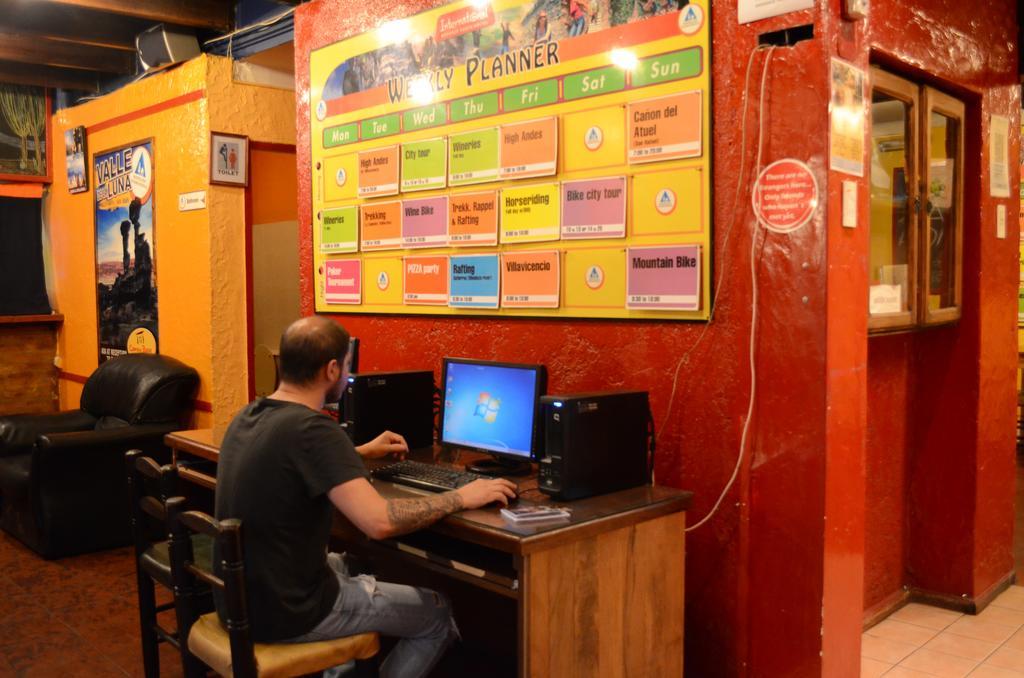 Hostel Internacional Mendoza Dış mekan fotoğraf