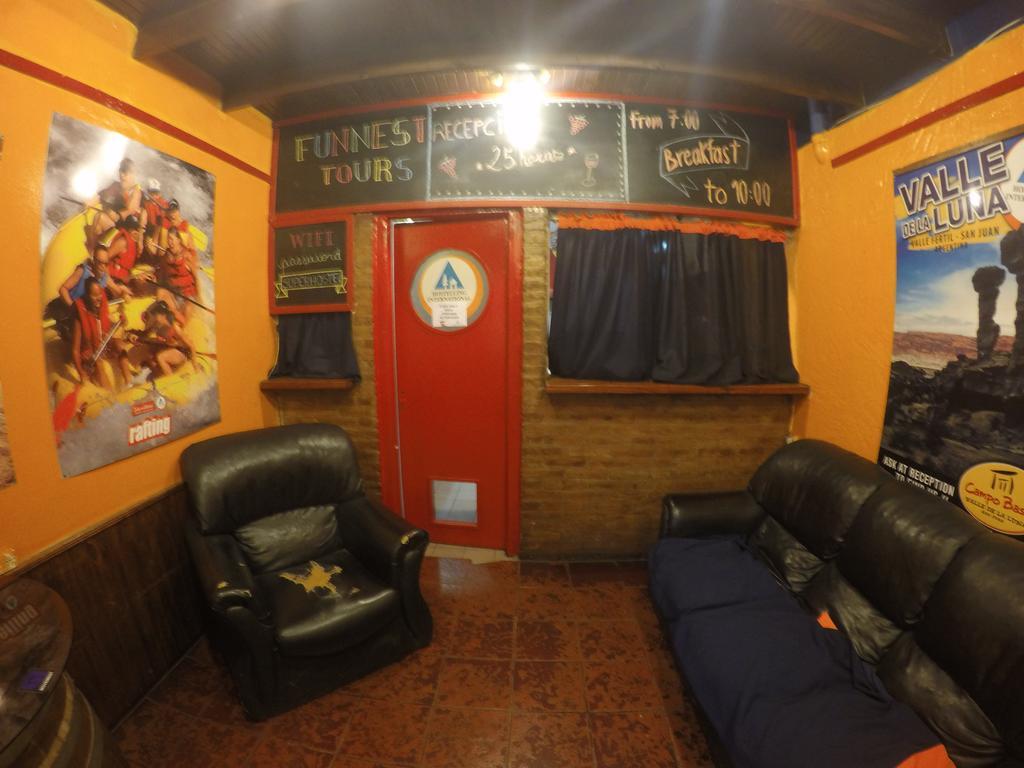 Hostel Internacional Mendoza Dış mekan fotoğraf