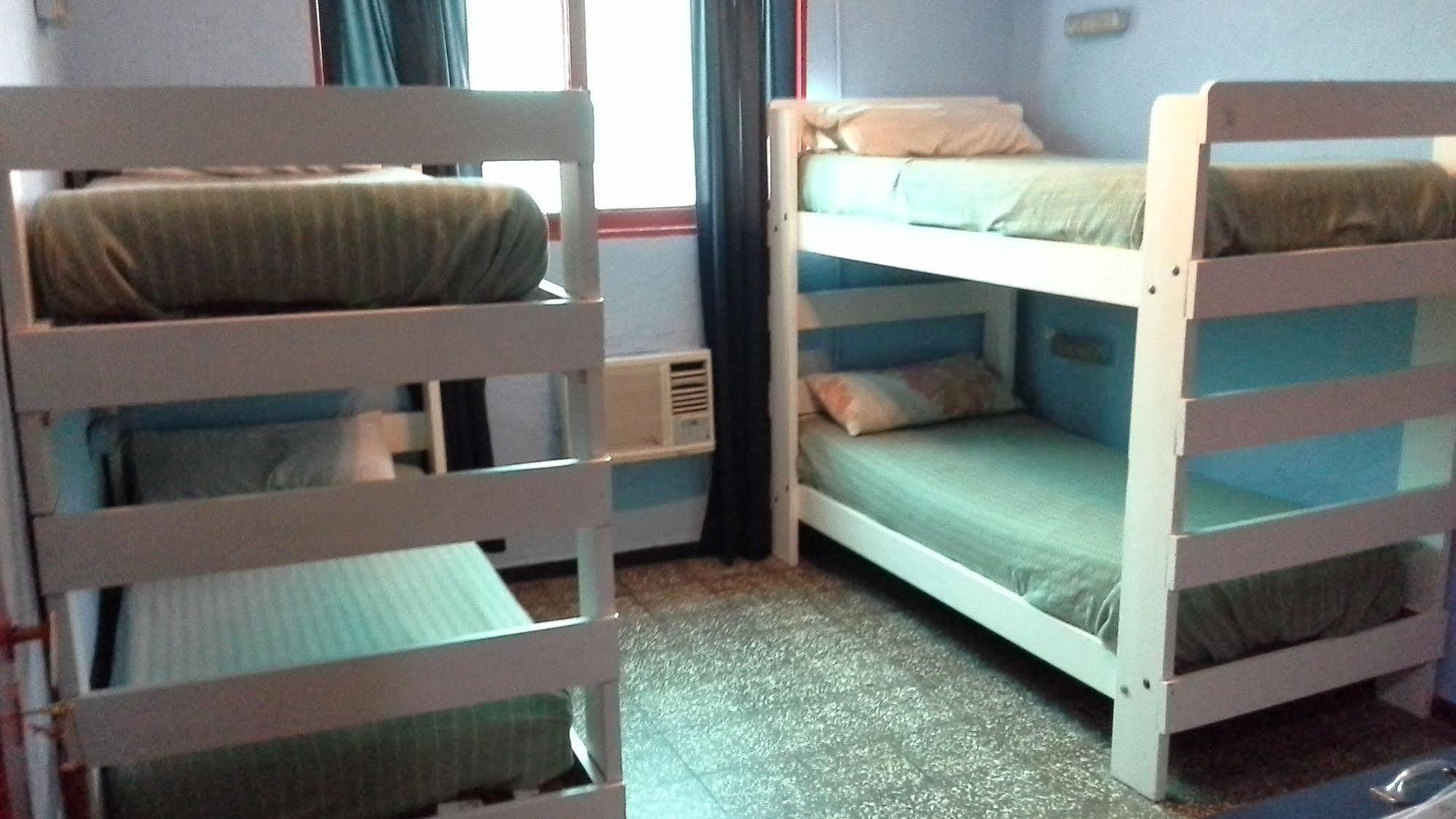 Hostel Internacional Mendoza Dış mekan fotoğraf