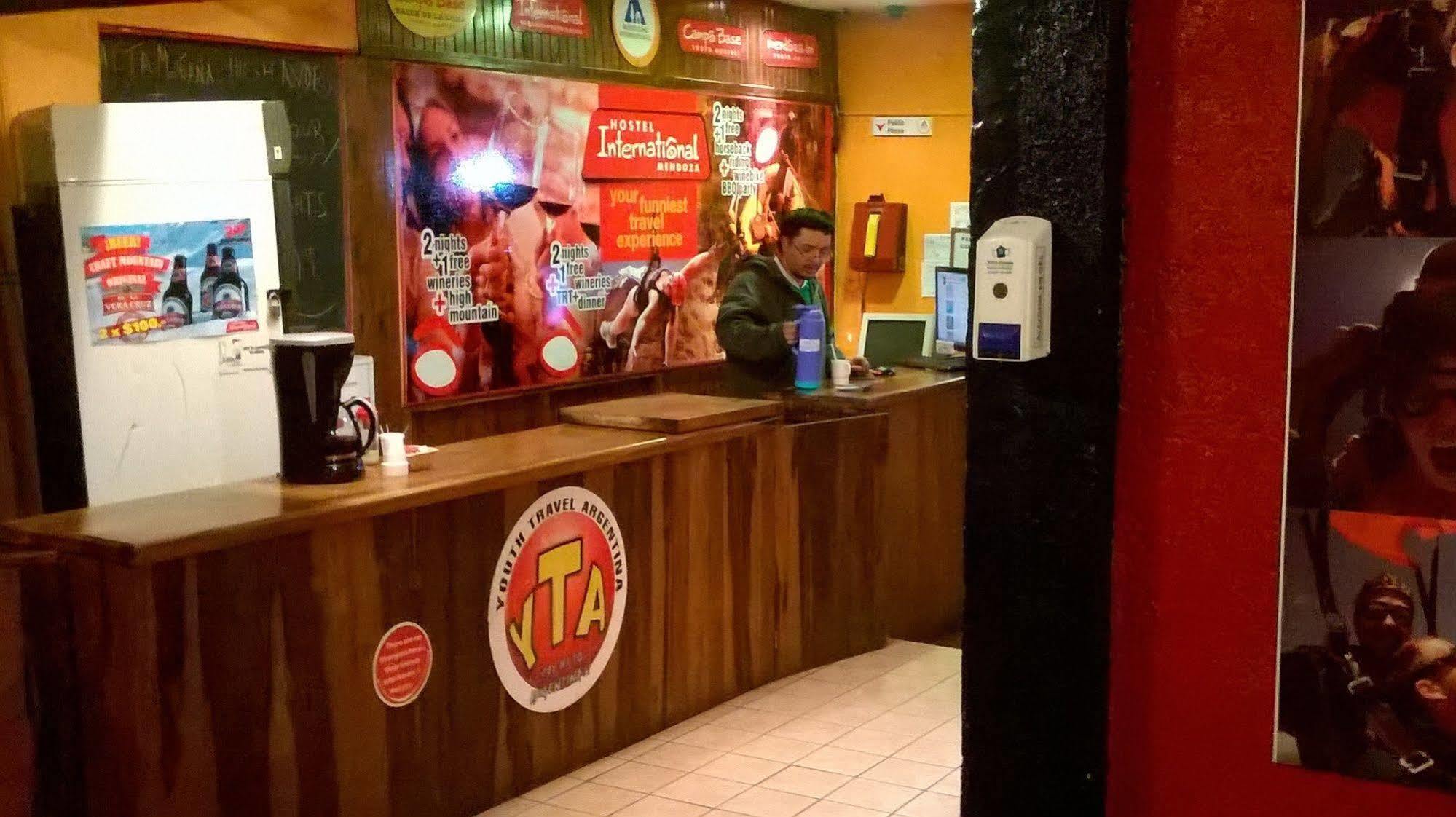 Hostel Internacional Mendoza Dış mekan fotoğraf